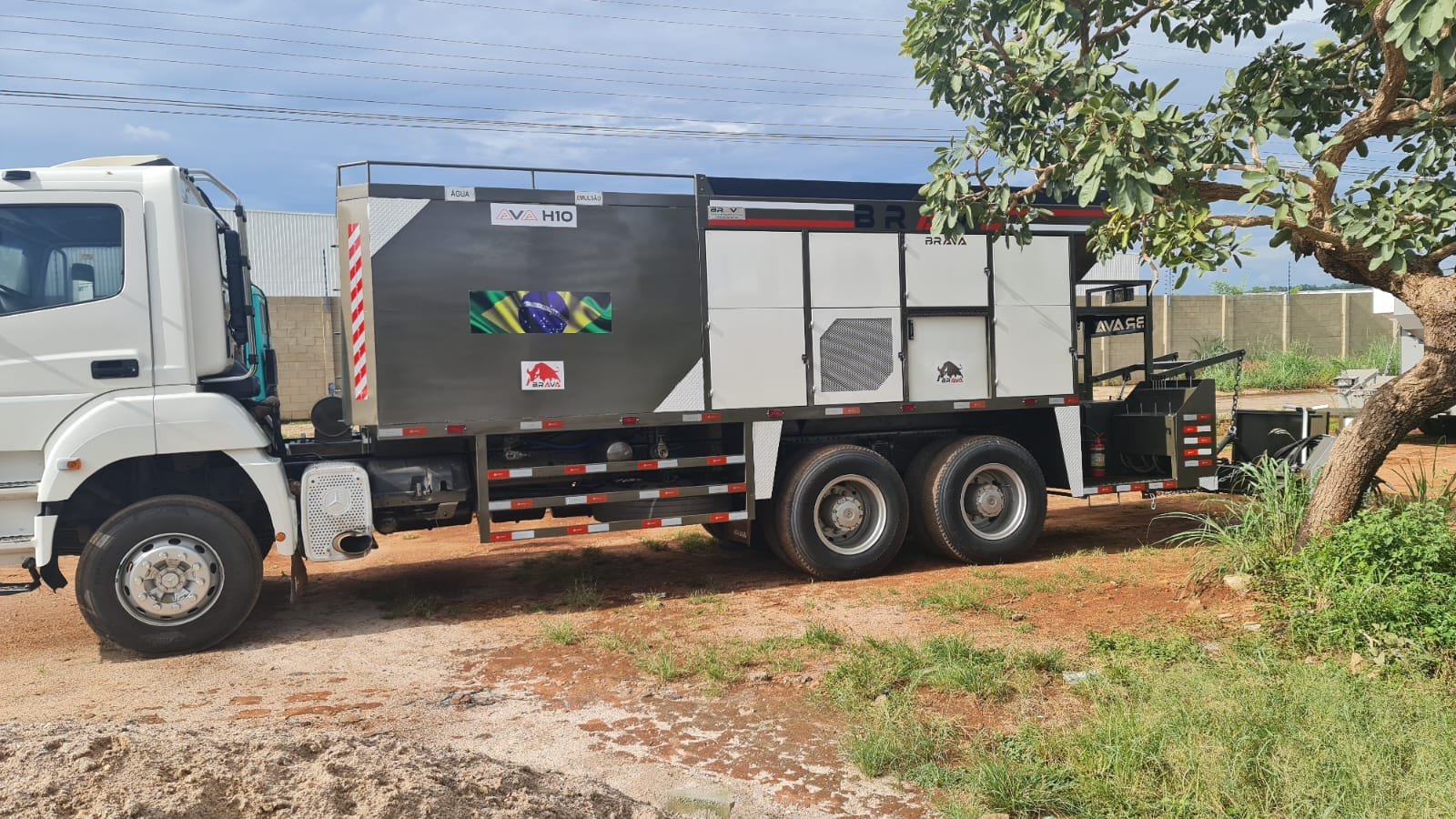 WhatsApp Image 2025-12-02 at 11.43.52